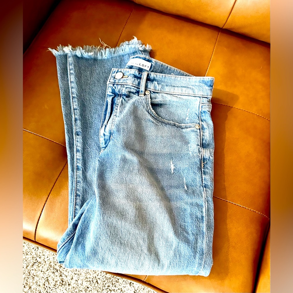 LOFT very comfortable, loose fit jeans in size 26